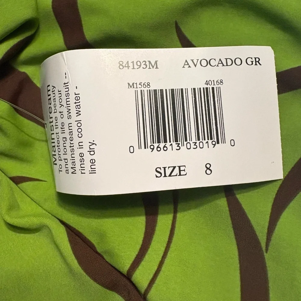 MAINSTREAM Full Coverage Blouson One Piece Swimsuit in Avocado Green/Brown